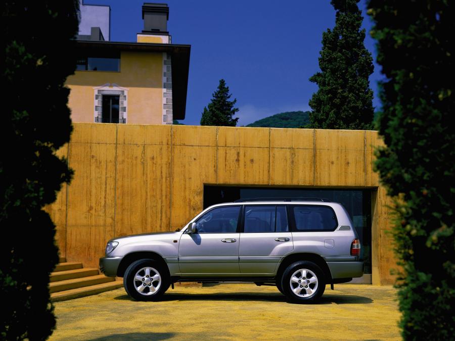 Toyota Land Cruiser 100 VX 2005 года  (фото 5 из 15)